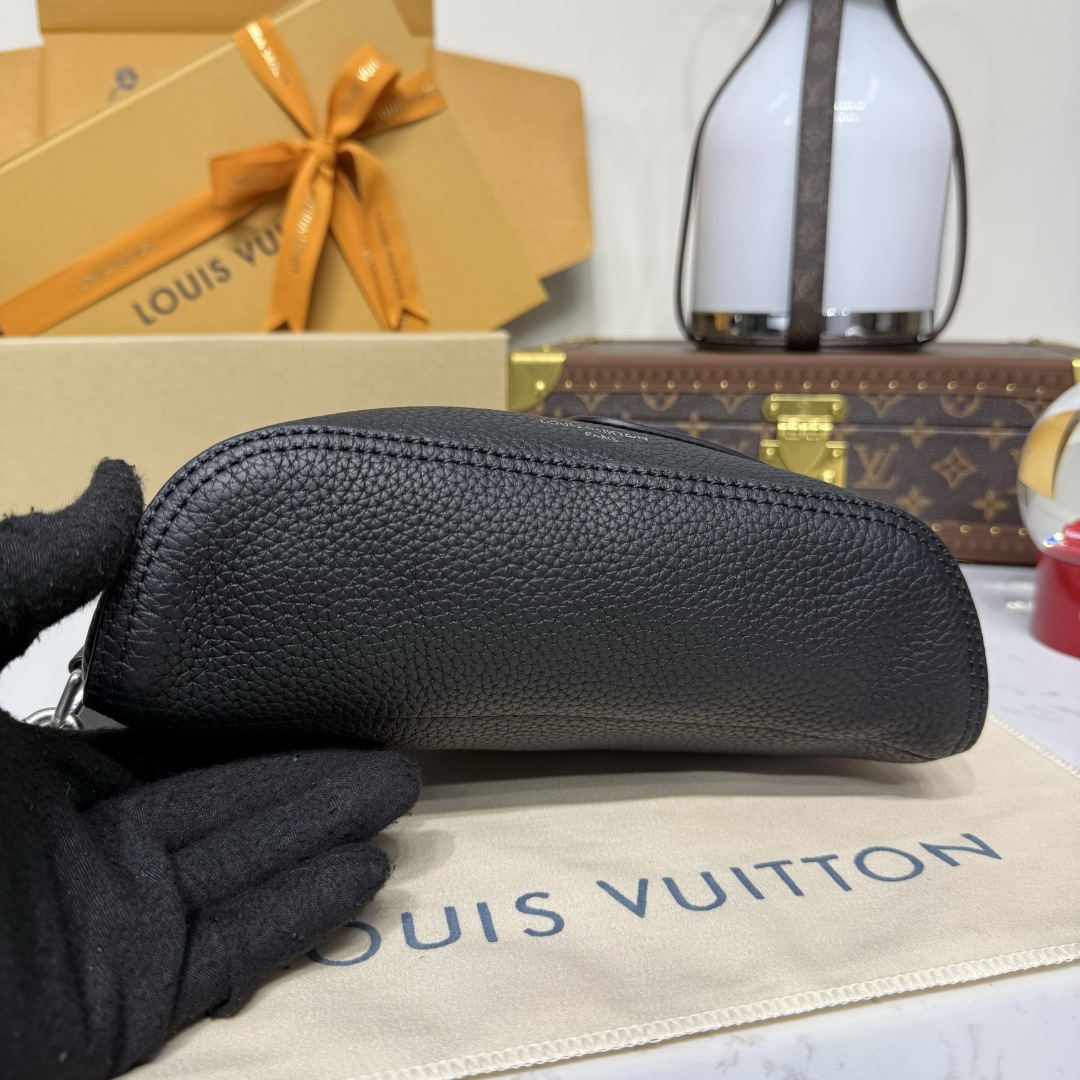 2026124173313552 270